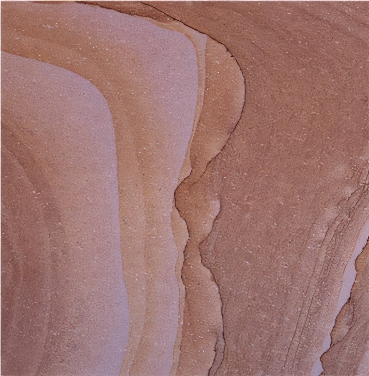 ULG-BSL-080 - Piedra De Tindaya — image 1